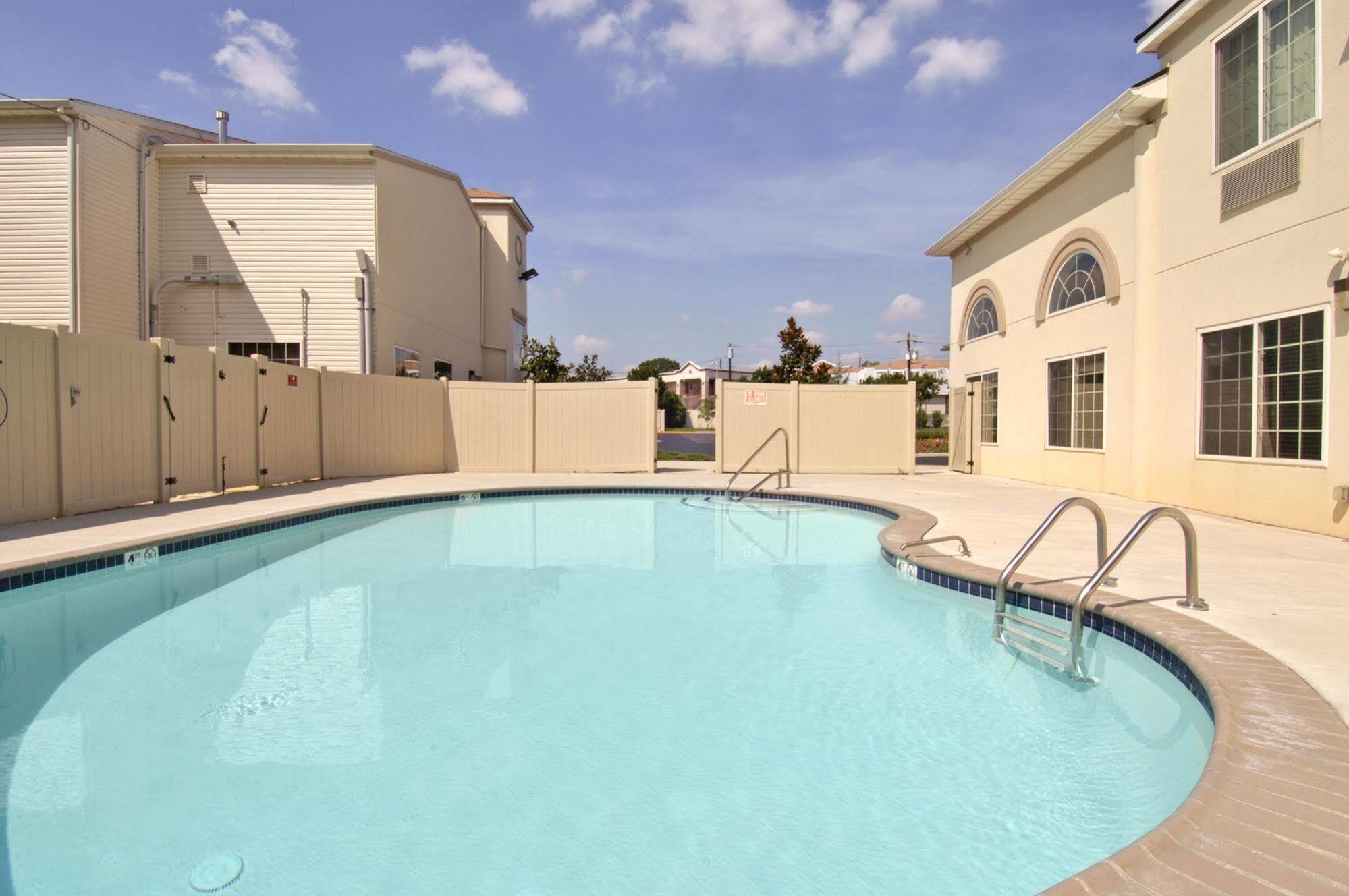 Days Inn & Suites By Wyndham Cherry Hill - Philadelphia Bekvämligheter bild